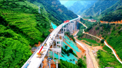 <strong>办案将盗窃高速建</strong>